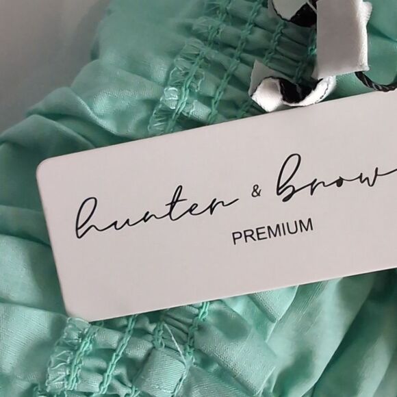 NWT Hunter And Brown Cotton Seafoam Green Smocked Peasant Crop Top Large - Picture 9 of 10